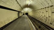 PICTURES/Aldwych Underground Station - London, England/t_20230519_195159.jpg